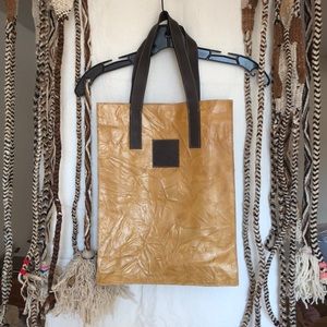 Leather bag, beautiful gold like color